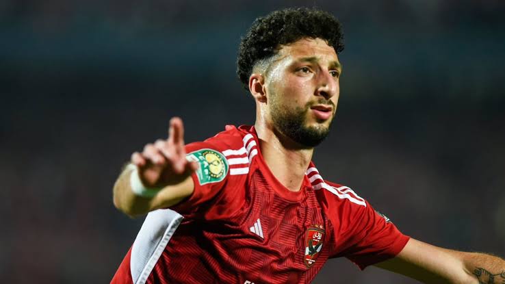 ثنائي الأهلي يشارك في المران الجماعي استعدادًا لمواجهة الإسماعيلي 